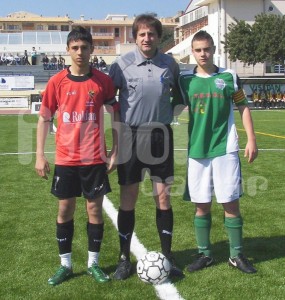 Rigo Sastre con los capitanes