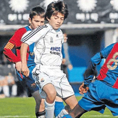 Enzo Zidane con su equipo