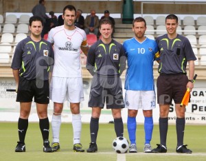 Carlos Rodriguez con los capitanes y ayudantes