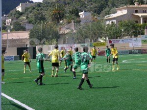 dscn2213-800x600 Jugada del partido
