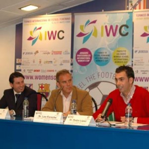 Xavier Riero (IWC), Leo Farache (Consultora Mascuota) y Pedro López (Fundación Atl. Madrid)