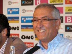 Manzano en rueda de prensa