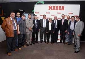 Foto de familia de la presentación del torneo en Unidad Editorial. FOTO: CHEMA REY / MARCA 