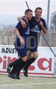 Espadas celebrando un gol