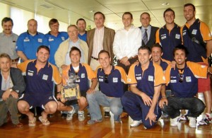 La mayoría de los jugadores de la plantilla del Gasifred acudieron a la recepción ofrecida ayer por el presidente del Consell de Eivissa S. M. C.