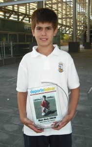 Ramiro Guerra recibió el premio como mejor jugador
