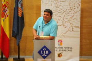 Pep Sansó explicó la propuesta a los asambleistas