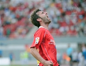 Tuni celebrando el segundo gol del RCD Mallorca