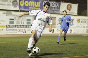 Adrián Ramos durante un partido con la Peña la temporada pasada. V.M