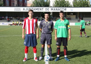 Flaquer Rey con los capitanes del partido