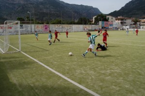 Momento de un partido del Fútbol base del Sollerense