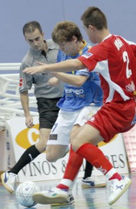 Imagen de archivo del partido inaugural de Liga que jugaron Space Gasifred y El Pozo Ciudad de Murcia en el Poliesportiu Insular.  M. COPA