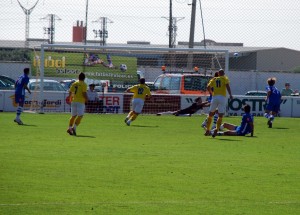 La Publicidad de Fútbol Balear luce en Bintaufa. Foto Nousetum