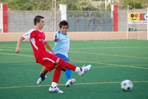 El Atlético Jesús no dio opción al Portmany.  LUIS HERRERA