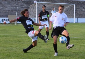 Lucas en el partido frente a la Peña