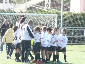 El Constancia vence con claridad al Pto. Pollensa