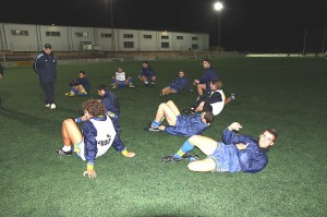 Jaime Sastre con la Selección UEFA ayer en Llubi, durante el último entrenamiento