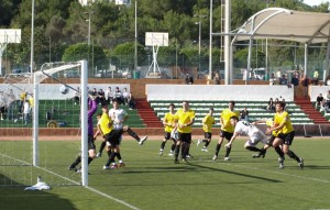 Jugada del gol de la Peña, Remate del Berto