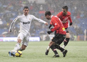 Jugada del partido. Foto Oscar Quetglas