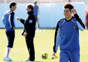 Sergi Enrich, esta semana en un entrenamiento con el primer equipo.  Foto: Tooru Shimada